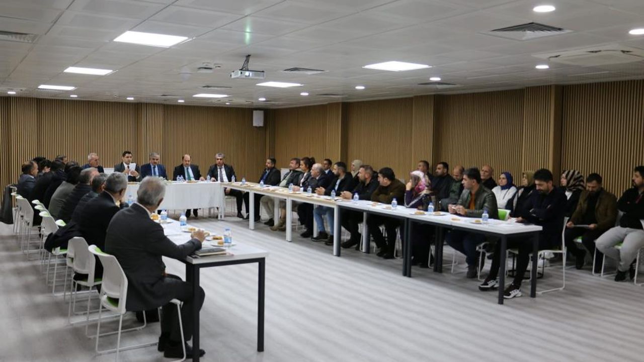 Erzincan'da kesme kadayıf üretiminde verim artışı için toplantı yapıldı