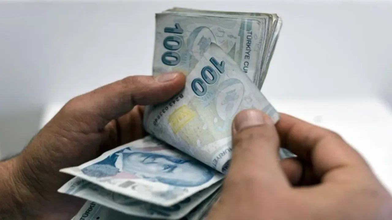 Emeklilere Müjde: Akbank'tan 12.000 TL'ye Kadar Promosyon Fırsatı!