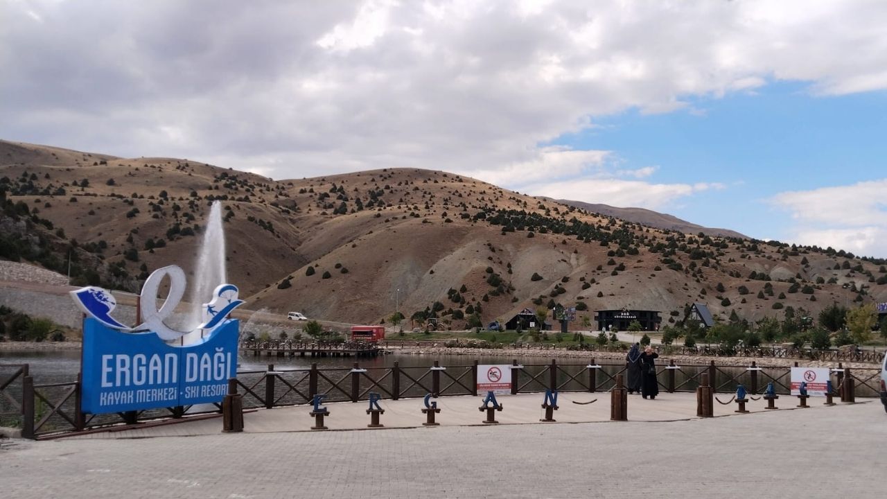 Ergan Dağı Kayak Merkezine ücretsiz 7 adet araç tahsis edildi