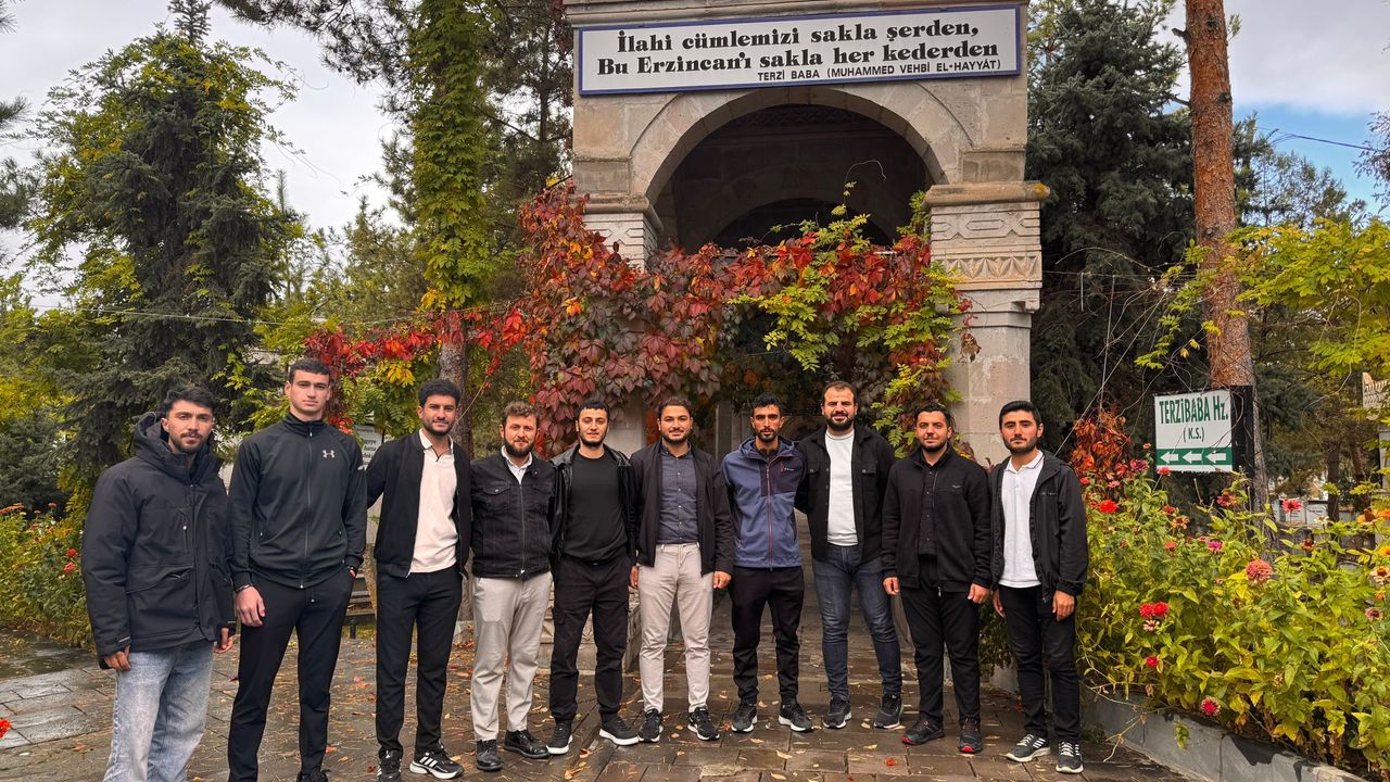 Öğrenciler Tunceli'den Erzincan'a gezi düzenledi