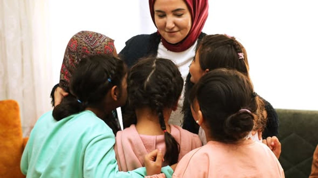Erzincan’da miniklerle Cumhuriyet coşkusu