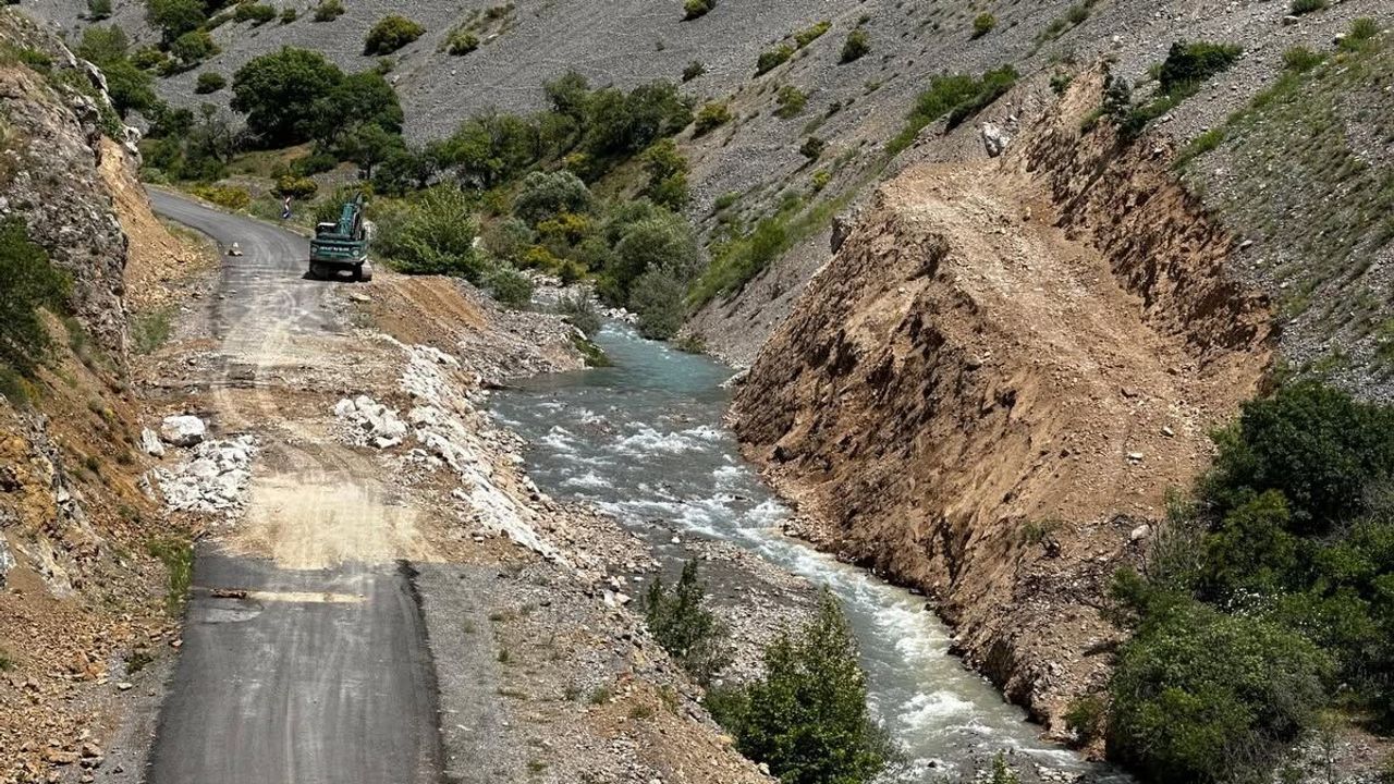 Kemaliye’de Selin Yaraları Sarılıyor..