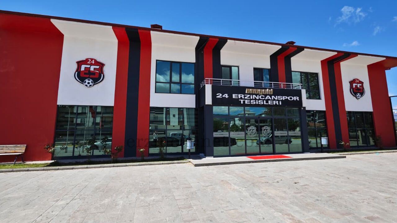 Erzincanspor ile EBYÜ Arasında Güçlü İş Birliği Protokolü İm