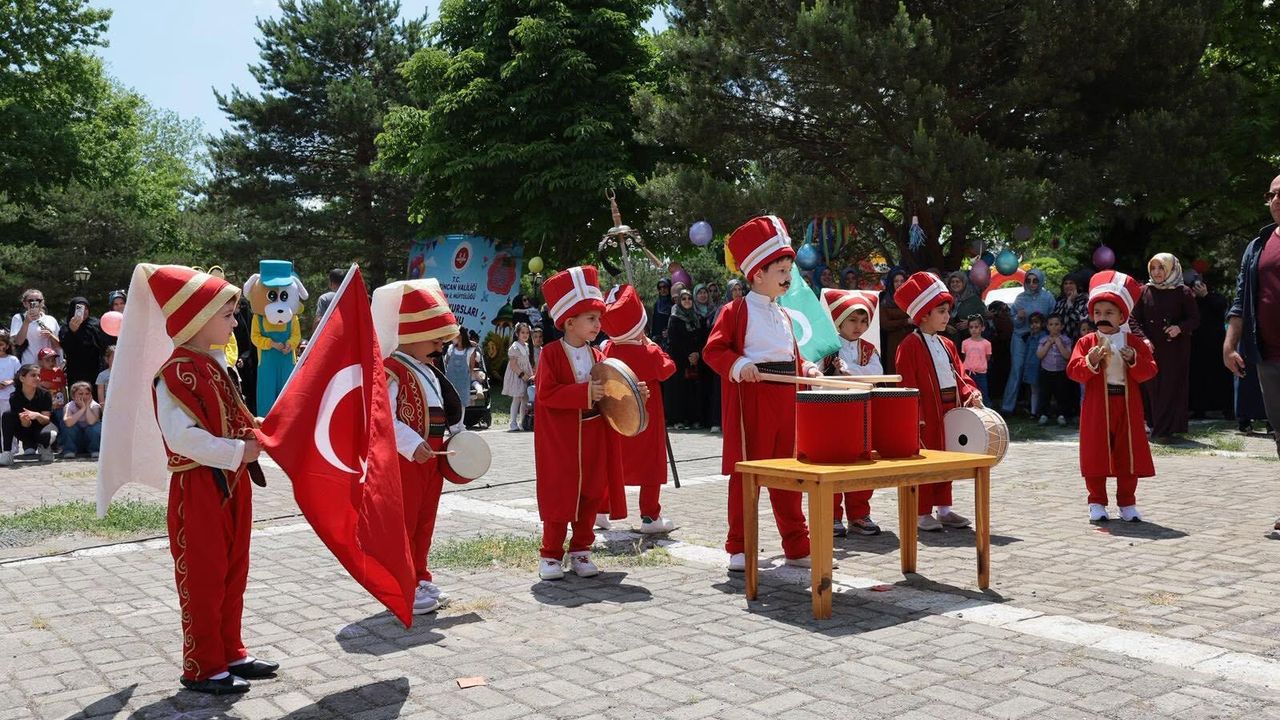 Erzincan’da 4-6 Yaş Kur’an Kursları İçin Coşkulu Final