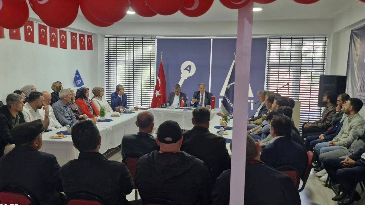 Her Sabah Yeni Bir Zam Korkusu”: A Parti Erzincan 