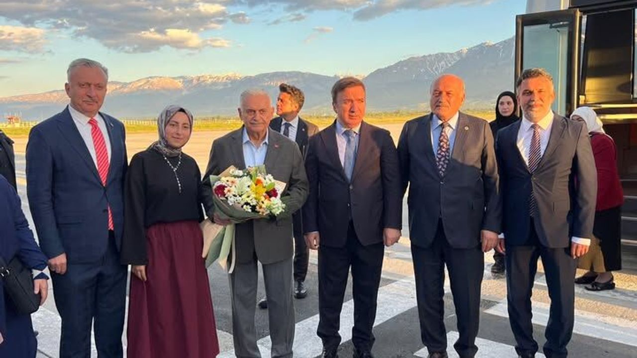 Vefanın En Güzel Resmi: Son Başbakan Binali Yıldır