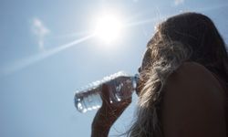 Sıcak Havalarda Aşırı Su Tüketimi Zararlı