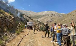 Erzincan'da dehşet anları: Yangın köyü tehdit etti...