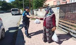 Polis İhtiyaç Sahibi Ailelere Kurban Eti Dağıttı