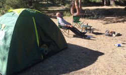 Erzincan’a tatile gelen gurbetçi kendini çadırda buldu