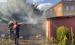 Erzincan'da odunluk yangınında maddi hasar oluştu