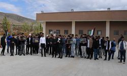 Erzincan’da Üniversite öğrencilerinden anlamlı protesto