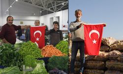 Erzincan Cumartesi pazarı bu hafta başka güzel: Esnafı 100. Yıl coşkusu sardı