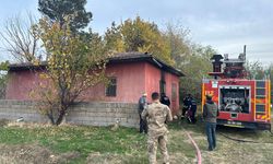 Erzincan'da yangın! Facia kıl payı atlatıldı...