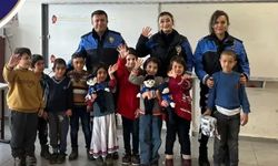 Erzincan polisinden okullara ziyaret