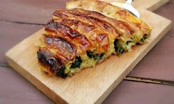 Yapılışı sadece 20 dakika: Ispanaklı börek tarifi