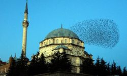 Sahurda ezan okunurken yeme içmenin oruca etkisi: Diyanet ne diyor?