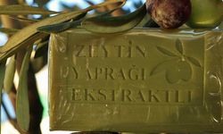 Canan Karatay'dan pürüzsüz cilt sırrı: Yeşil kalıp sabunu