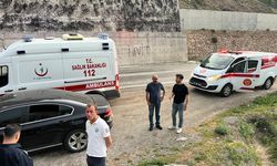 Erzincan’da otomobil takla attı Fırat Nehrine uçtu