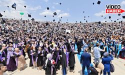 Erzincan Binali Yıldırım Üniversitesi mezunlarını verdi