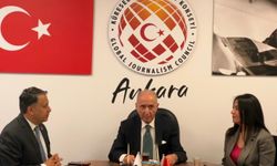 Hikmet Çetin: AK Parti ve CHP Türkiye’yi birlikte yönetmeli