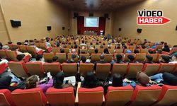 Erzincan’da öğrencilere atama sorunları ile ilgili konferans verildi