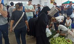 Erzincan’da yerli malı ucuzluğu yaşanıyor! Ürünler kapış kapış