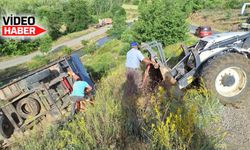 Erzincan'da traktör kazası: Römork şarampole uçtu