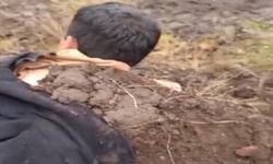 Asma köyünde yıldırım faciası: Kardeşler toprağa gömülerek kurtarıldı