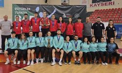 Erzincan Badmintonda Türkiye Şampiyonu oldu