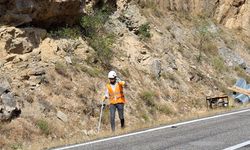 Tunceli Erzincan  karayoluna çelik hatlar çekiliyor!