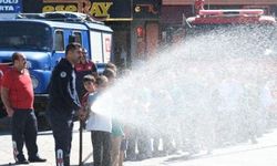 Erzincan’daki minik öğrenciler itfaiye haftasında unutulmaz anlar yaşadı