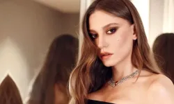 Altın Koza’da Serenay Sarıkaya Güzelliğiyle Büyüledi