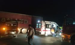 Erzincan yolunda trafik kazası: 4 yaralı