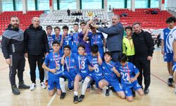 Erzincan'da Okul Sporları Futsal müsabakaları tamamlandı