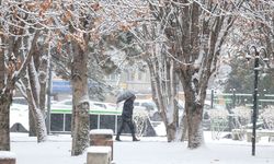 Erzincan'ın ilçesinde okullar tatil edildi...