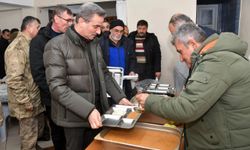 Gümüşhane - Erzincan- Bayburt- Erzurum yolunda iftar sofraları