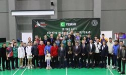 Badminton Şampiyonası'nda Erzincan fırtınası esti