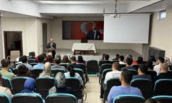 Erzincan Milli Eğitim Müdürü Kartal, öğretmenlerle bir arada