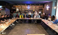 Erzincan Belediye Başkanı ilk bayram kutlamasını bu grupla yaptı
