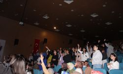 Erzincan Yurdu'nda Gençlik Haftası konserle taçlandı