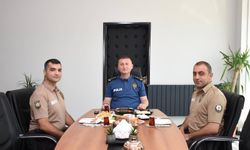 Erzincan'da 8 aylık bebeği kurtararak kentin kahramanı oldular...