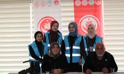 Erzincan'da 45 yıllık evli çiftten gençlere hayat dersi!