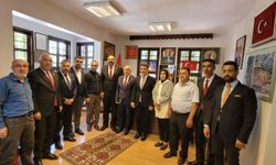 Ak Parti Harun Mertoğlu başkanlığında  Kemaliye'de toplandı...