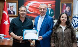 Yılmaz Karaca, Rektör Levent'e sertifika takdim etti...