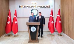 Bakan Kacır'dan Vali Aydoğdu'ya ziyaret