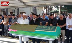 Erzincan büyük bir değerini daha uğurladı