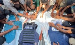 İsrail yine gazetecileri hedef aldı: 19 Filistinli şehit edildi