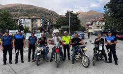 Üzümlü’de motosiklet sürücülerine kask uyarısı