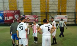 Erzincan Belediyesi birimler arası halı saha futbol turnuvası başladı